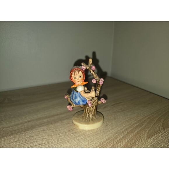 Rare Hummel Goebel Apple Tree Girl 141 3/0 FigurineTMK 6 - 1979 1990 - Picture 1 of 8